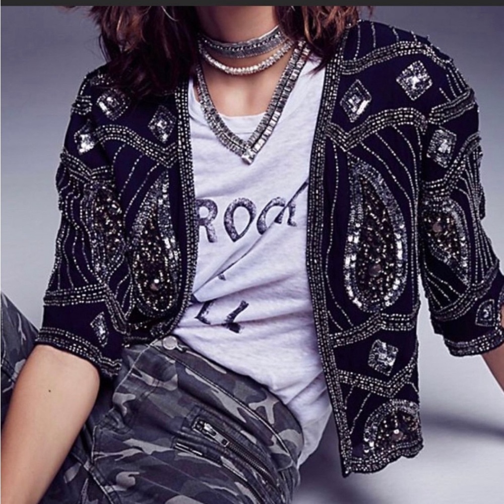 NWT Free people GORGEOUS Cropped Sequin Jacket- Navy -Med